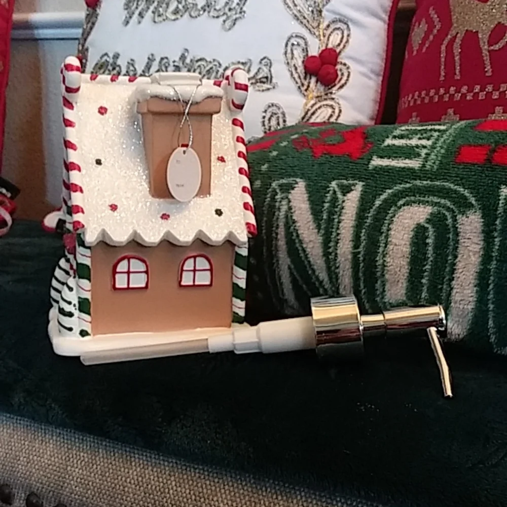 New! GingerBread Home Christmas Decor Hand Soap or lotion Dispenser